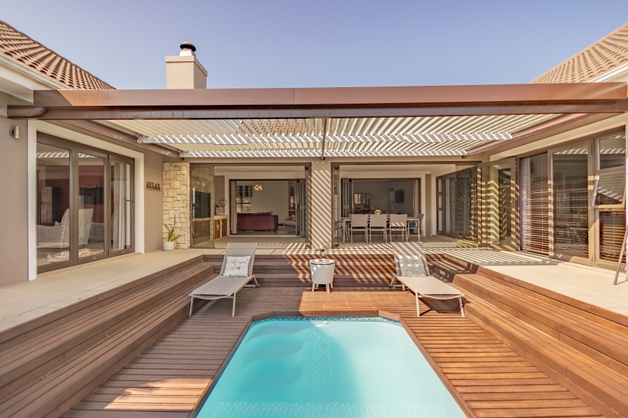 4 Bedroom Property for Sale in Zevenwacht Country Estate Western Cape